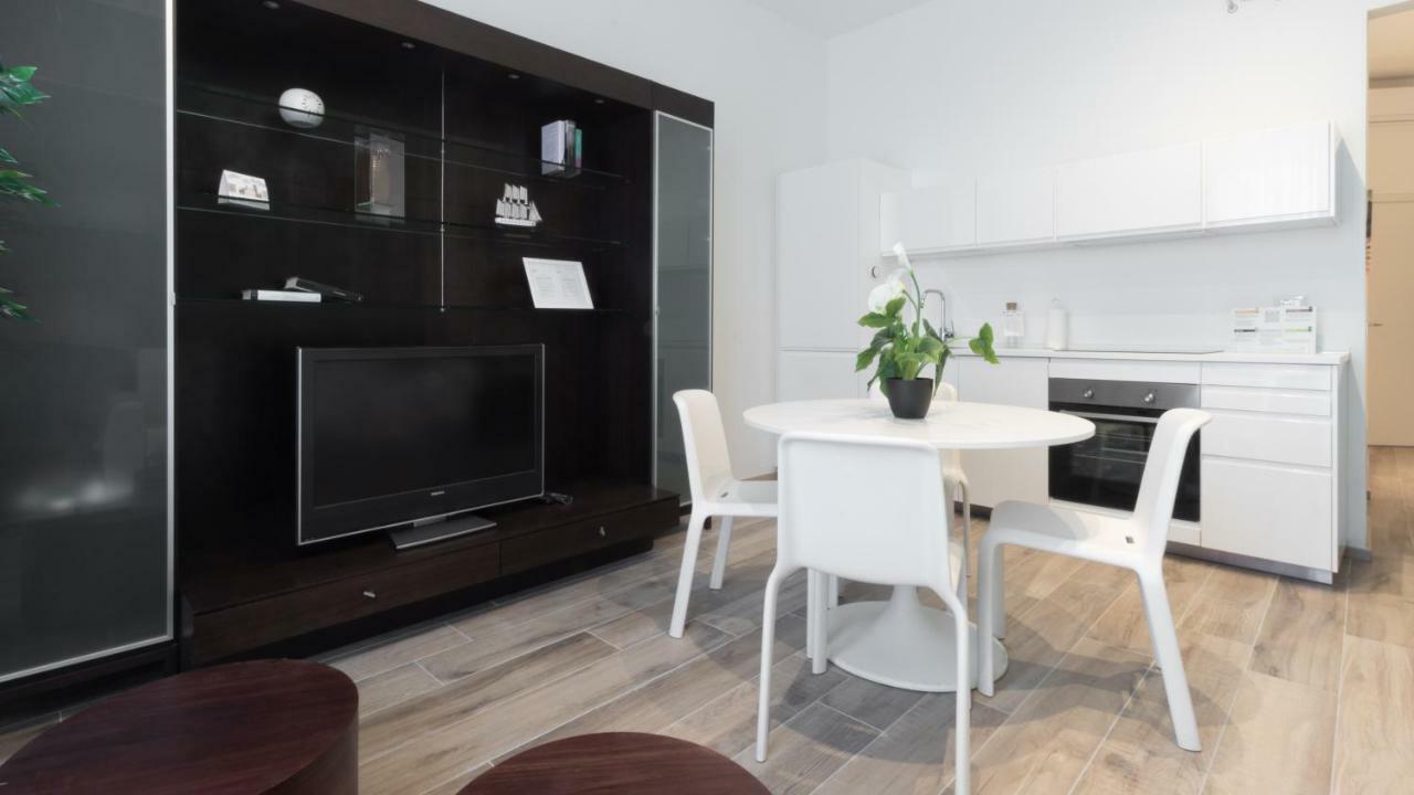 Italianway - Merlo 3 Milan Exterior photo
